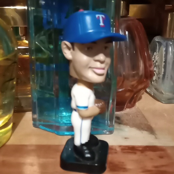 A.Rodriguez Texas Rangers Bobblehead. - Picture 2 of 5